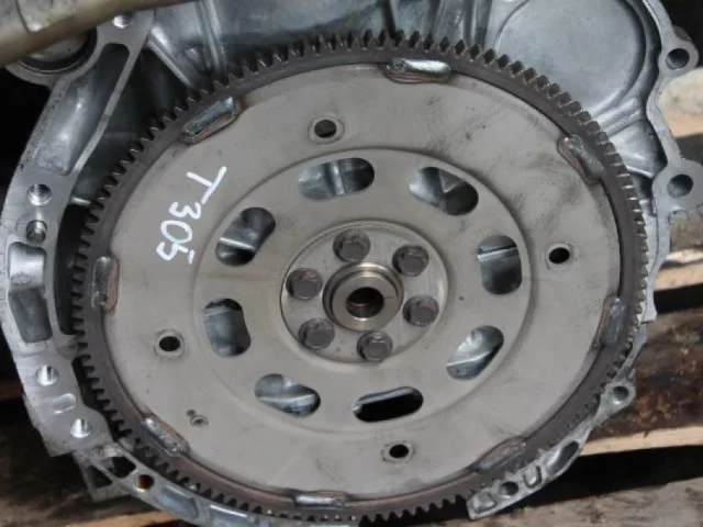 Маховик для Nissan X-Trail T30 RU 2001-2007 на фотографиях