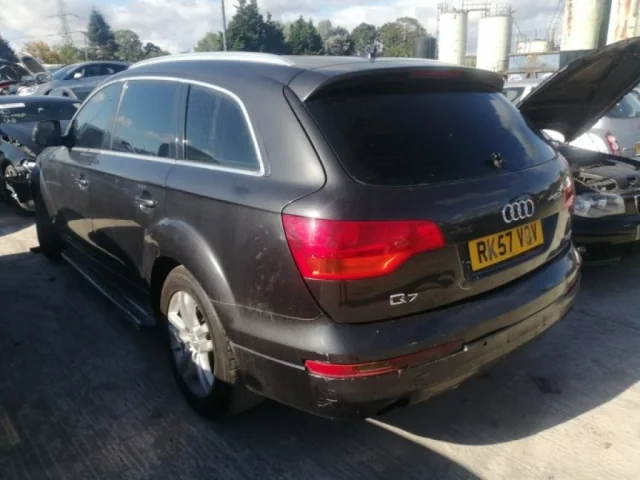 Диски тормозные передние (комплект) для Audi Q7 4L 2005-2015 на фотографиях