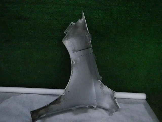 Крыло правое для Skoda Rapid I rest NH3 2017-2020 на фотографиях