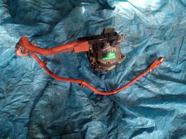 Компрессор кондиционера для Honda Civic FA 2005-2010 седан на фотографиях