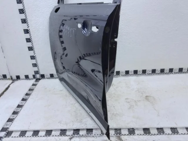 Двери для Kia Carnival 4 KA4 2020+ на фотографиях