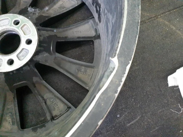 Диск колесный литой для Volvo XC90 II L rest 2019+ на фотографиях