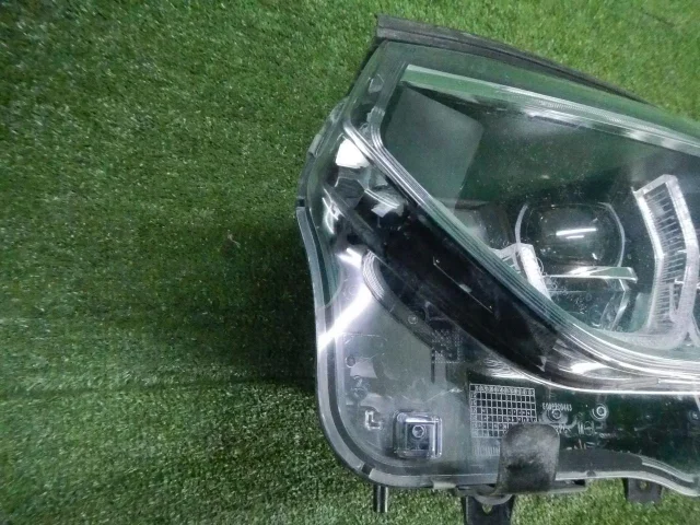 Фара левая для BMW X3 G01 2017-2023 на фотографиях