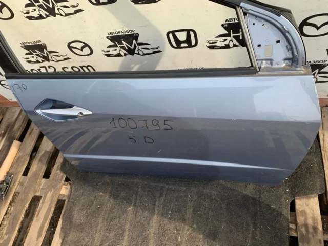 Дверь передняя правая для Honda Civic FK,FN 5D 2006-2012 на фотографиях
