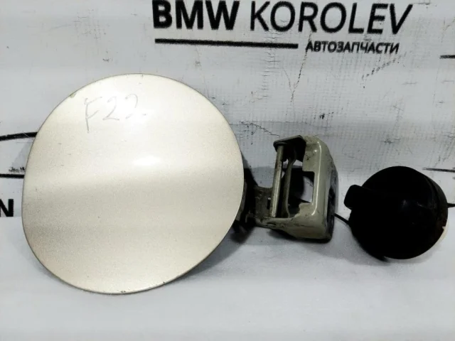 Лючок топливного бака для Suzuki Grand Vitara 3dr 2005-2016 на фотографиях