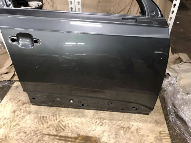 Двери для Audi Q7 4M 2015+ на фотографиях