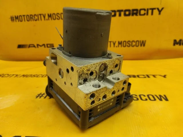 Блок ABS для Mercedes-Benz E class W211 2002-2009 на фотографиях