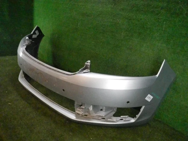 Бампер передний для Skoda Rapid I rest NH3 2017-2020 на фотографиях