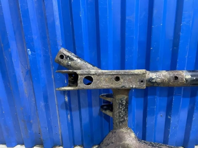 Задняя балка для Mitsubishi ASX I 2010-2012 на фотографиях