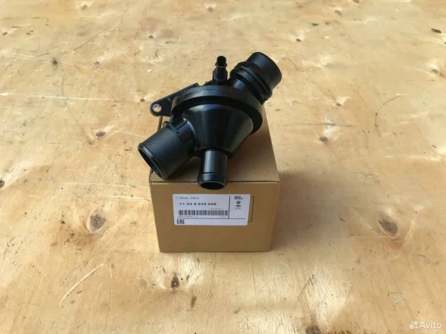 Термостат для BMW 3er F30 2011-2019 на фотографиях