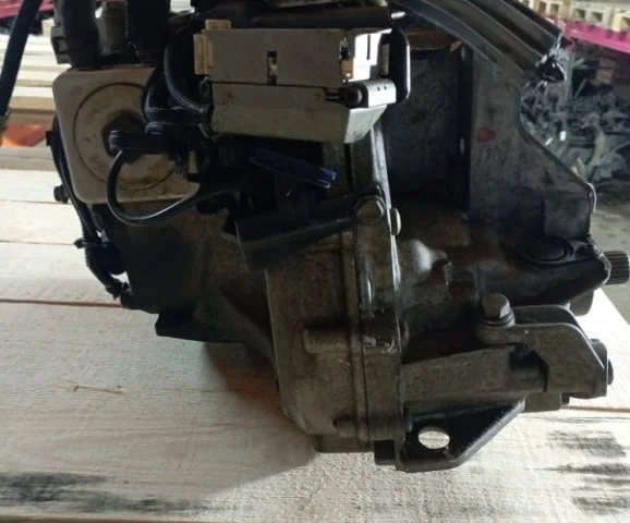 АКПП для Renault Fluence L30 2009-2017 на фотографиях