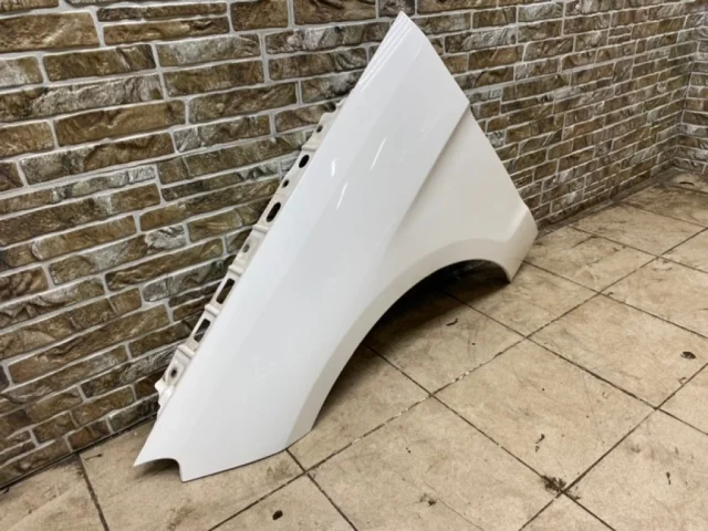 Крыло левое для Mercedes-Benz GLE class W166 2015-2018 на фотографиях