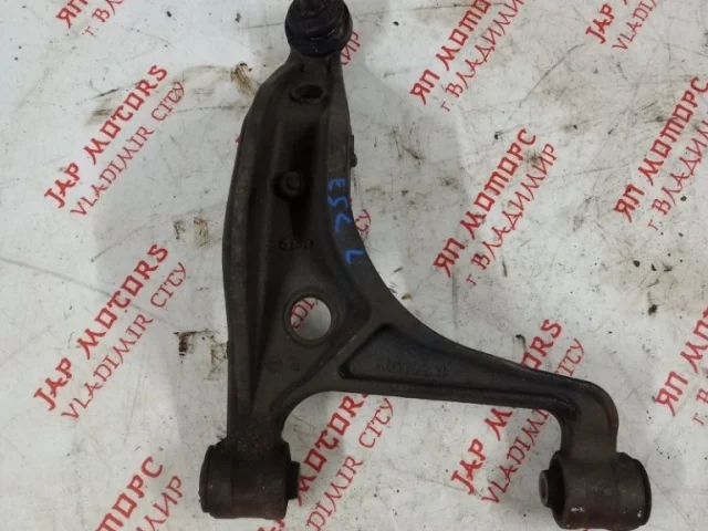 Рычаг задний левый нижний для Suzuki Grand Vitara 2005-2014 на фотографиях