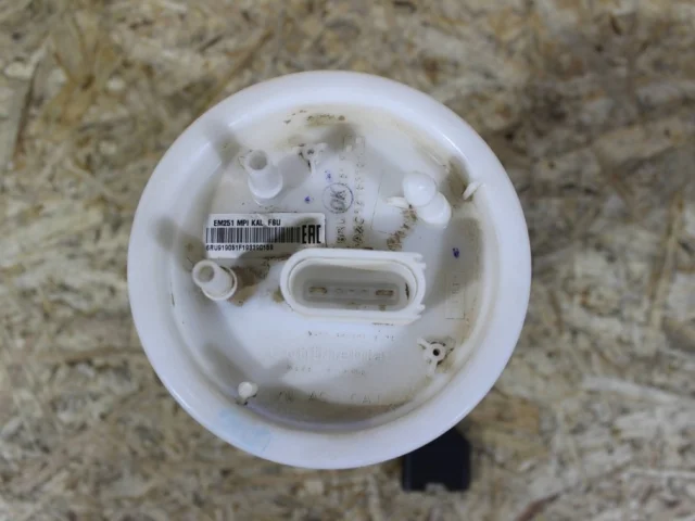 Топливный насос для Skoda Rapid I NH3 2012-2017 на фотографиях