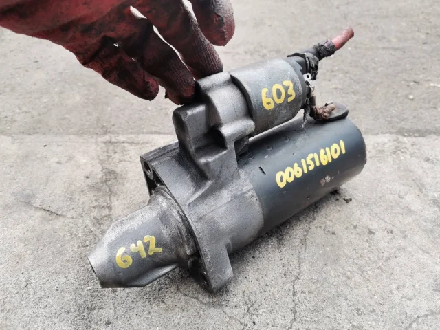 Стартер для Mercedes-Benz GL class X164 2006-2012 на фотографиях