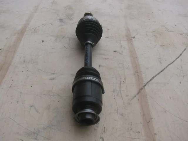 Привод передний правый для Honda Accord 7 2002-2008 на фотографиях