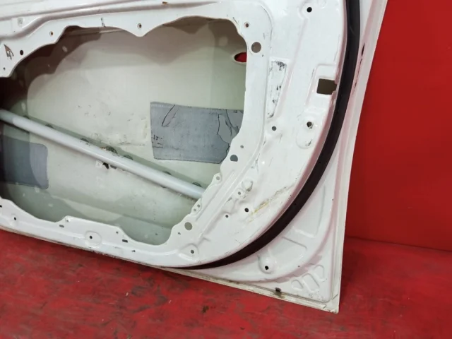 Дверь передняя левая для Kia Cerato TD 2009-2013 на фотографиях