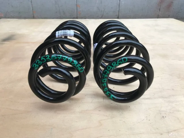 Пружина амортизатора задняя для BMW X6 Е71 2007-2012 на фотографиях