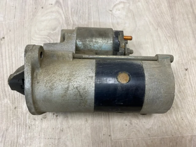 Стартер для Mitsubishi Pajero Sport K90 1997-2009 на фотографиях