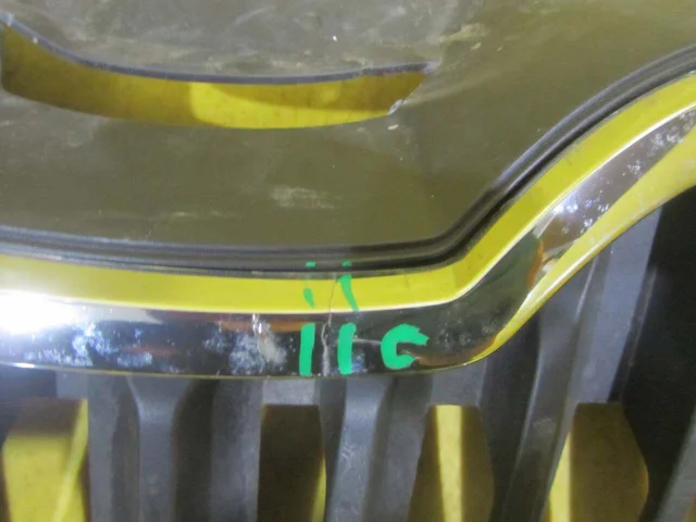 Решетка радиатора для Skoda Rapid I NH3 2012-2017 на фотографиях