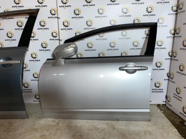 Дверь передняя левая для Honda Civic FA 2005-2010 седан на фотографиях