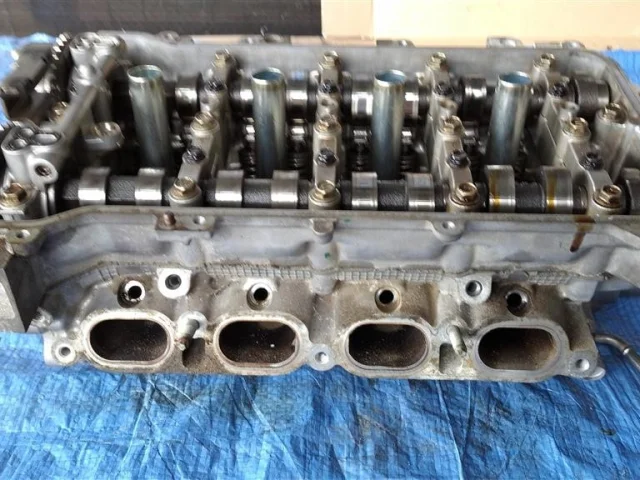 ГБЦ для Toyota RAV4 XA40 2013-2015 на фотографиях