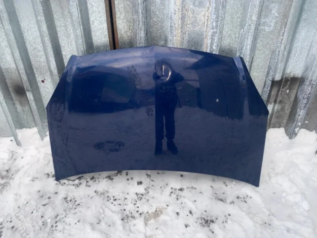 Капот для Opel Zafira B 2005-2015 на фотографиях