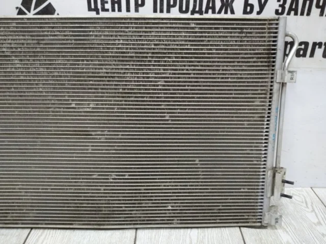 Радиатор кондиционера для Hyundai Solaris 1 RB (2011-2013) на фотографиях