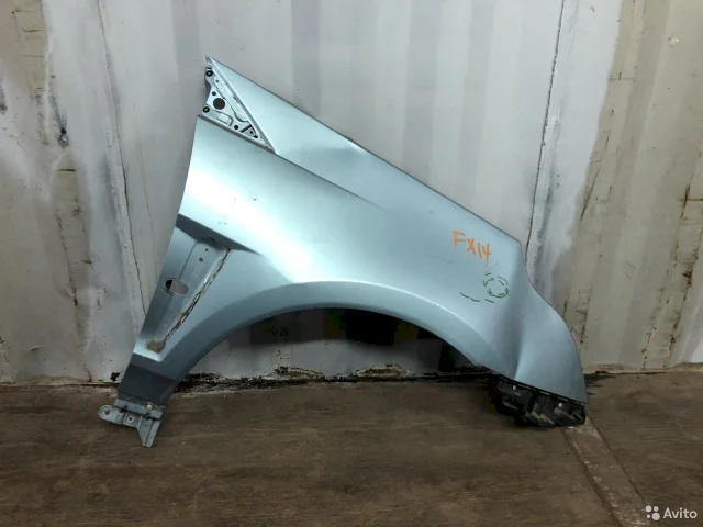 Крылья для Cadillac SRX 2 2009-2012 на фотографиях