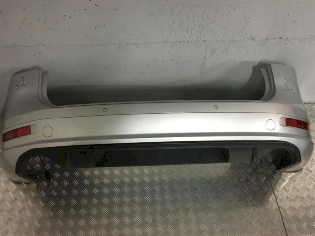 Бампер задний для Volkswagen Touareg II (7P5) 2010-2014 на фотографиях