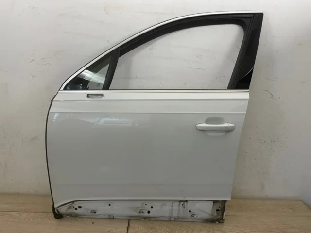 Дверь передняя левая для Audi Q7 4M 2015+ на фотографиях