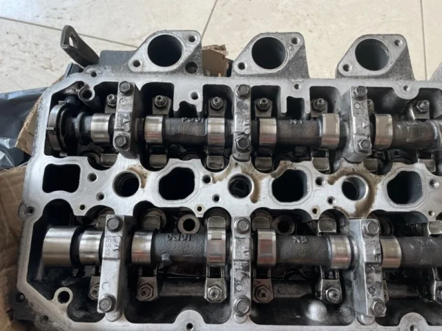 ГБЦ для Mitsubishi Pajero Sport KH0 2008-2013 на фотографиях