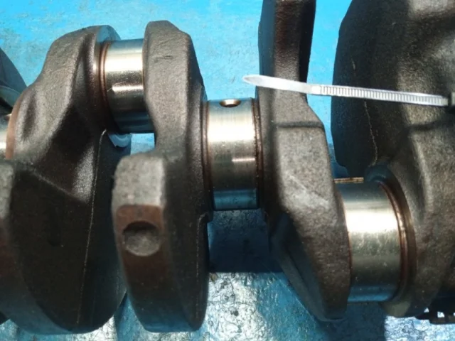 Коленвал для Mitsubishi Outlander III GF0W 2012-2016 на фотографиях