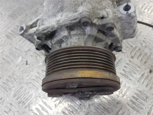 Компрессор кондиционера для Honda Civic FA 2005-2010 седан на фотографиях