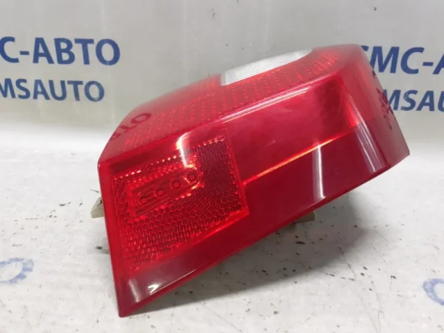 Фонарь внешний правый для Volvo XC70 BZ 2007-2016 на фотографиях