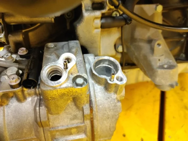 Продажа двигателя 111.957