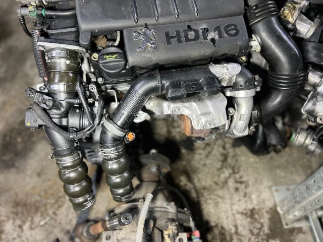 Двигатель для Citroen Berlingo 2 B9 фургон 2008-2016 на фотографиях