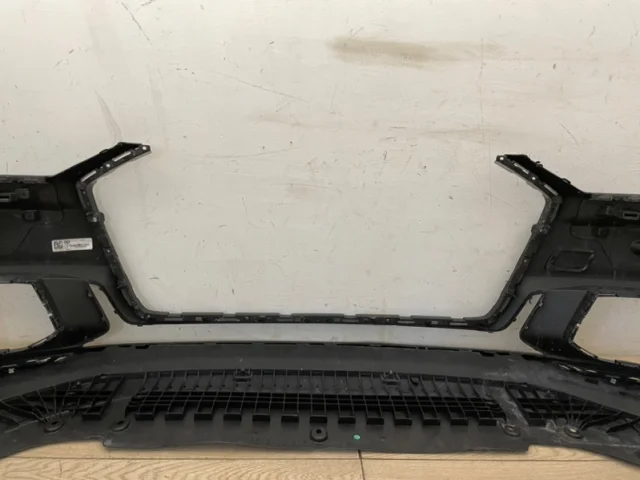 Бампер для Audi A6 C8 2018+ на фотографиях