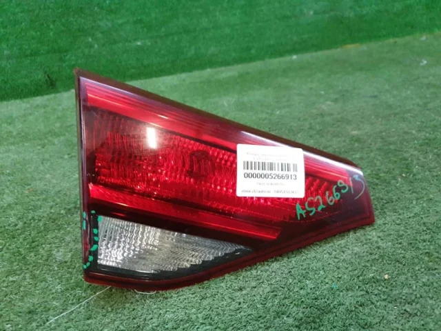 Фонарь внутренний левый для Kia Rio X line 2017+ на фотографиях