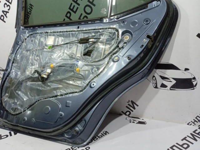 Дверь задняя правая для Toyota Corolla E180 rest (RU) 2016-2019 на фотографиях