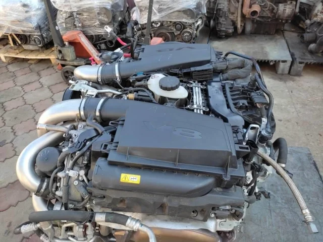 Блок цилиндров для Mercedes-Benz GL class X166 2012-2016 на фотографиях