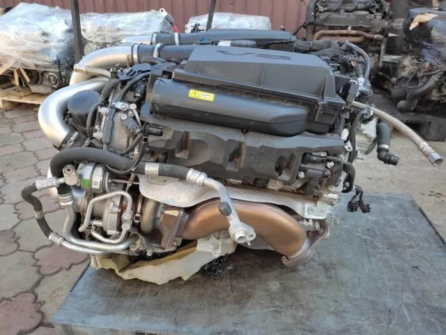 Блок цилиндров для Mercedes-Benz GL class X166 2012-2016 на фотографиях