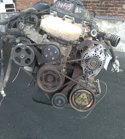 Двигатель без навесного для Nissan Serena C23 1994-1999 на фотографиях