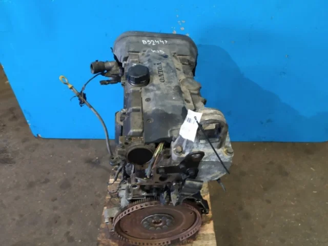 Продажа двигателя B5244T3