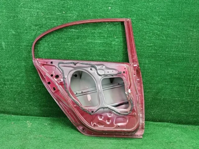 Двери для Honda Civic FA 2005-2010 седан на фотографиях