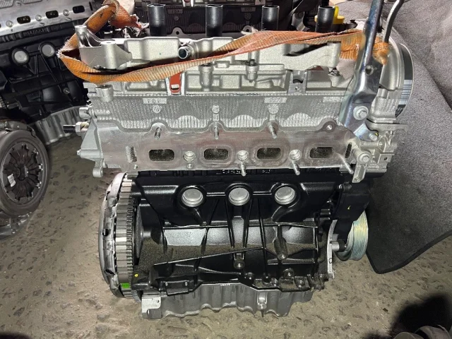 Двигатель для Renault Duster HS 2010-2015 на фотографиях