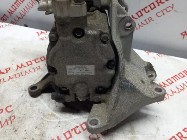 Компрессор кондиционера для Subaru Forester SH 2008-2012 на фотографиях