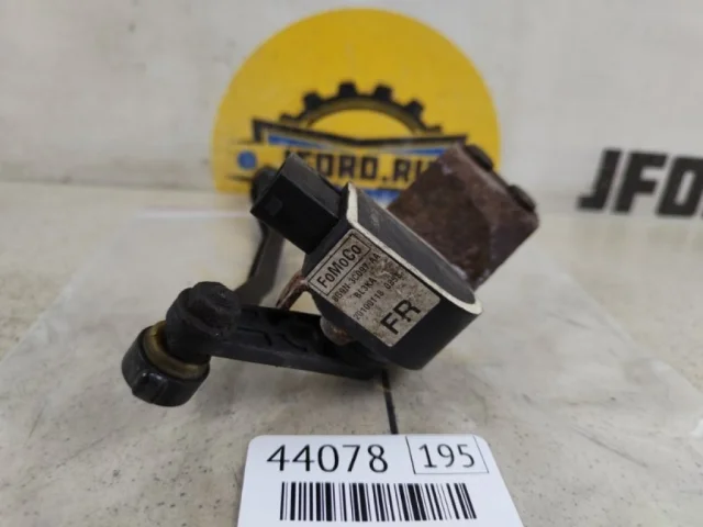 Датчик положения кузова для Volvo XC60 Y20 2008-2017 на фотографиях