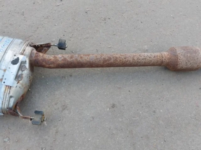 Выхлопная система в сборе для Toyota RAV4 XA30 2005-2012 на фотографиях