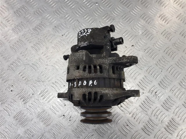 Генератор для Mitsubishi Pajero Sport K90 1997-2009 на фотографиях